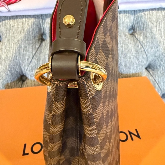 Louis Vuitton Brown Checkered Shoulder Bag - Picture 11 of 16